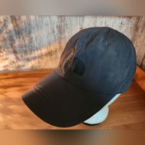 The North Face Unisex Graphite Gray Packable Washable Running Hat Sweatband Cap